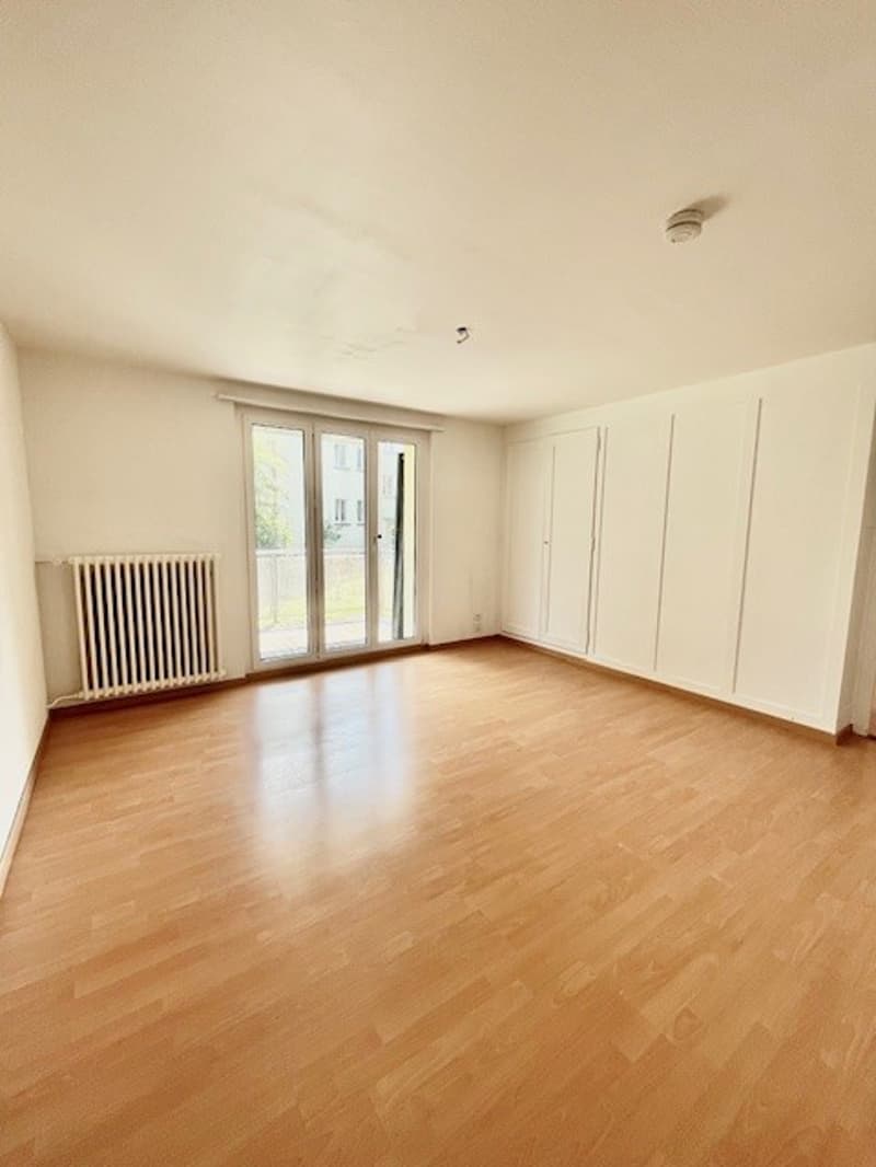 Appartement de 4 pièces convivial pour les familles avec balcon à St. Gallen (7)