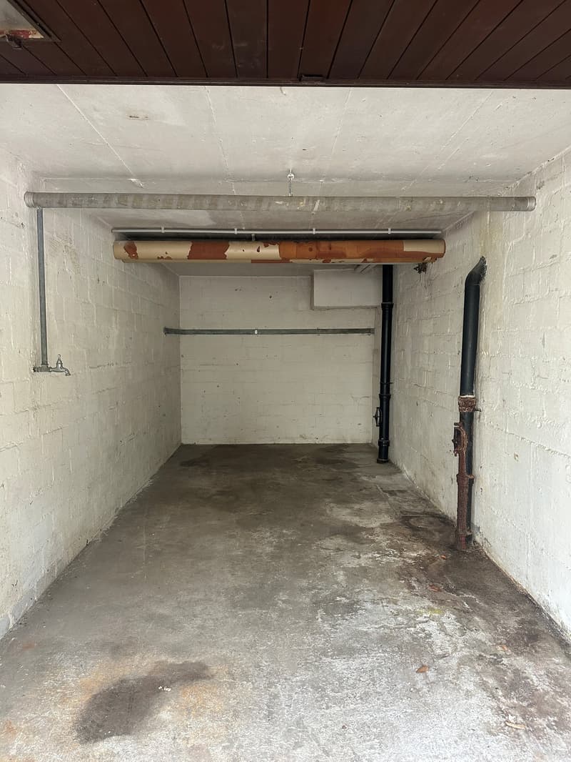 Storage room for rent – former garage box (2)