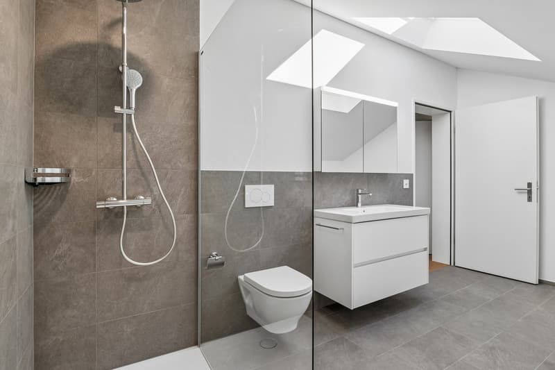 Grosszügige 3.5 Zimmer Dachwohnung (14)