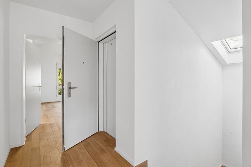 Grosszügige 3.5 Zimmer Dachwohnung (17)