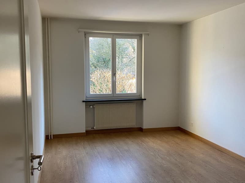 Charming and quiet apartment with garden seating (7)