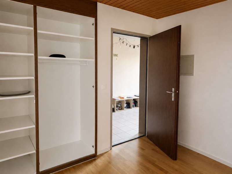 Sanierte 5.5-Zimmer-Wohnung mit weitläufiger 70 m² Terrasse und schöner Aussicht (5)