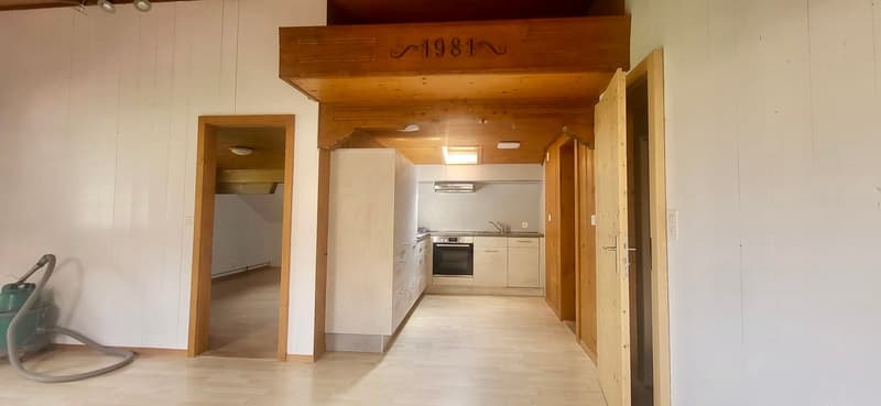 Charmante 2-Zimmer-Wohnung in ruhiger Lage in Lenk (3)