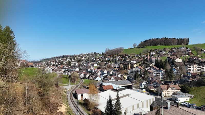 Attraktives Entwicklungsareal an hochfrequentierter Lage in Herisau/ Teilkauf möglich / (4)