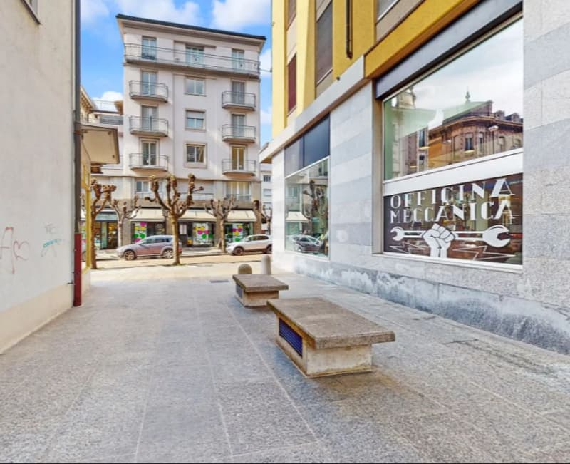BELLINZONA | BUREAU DANS LE CENTRE HISTORIQUE (3)