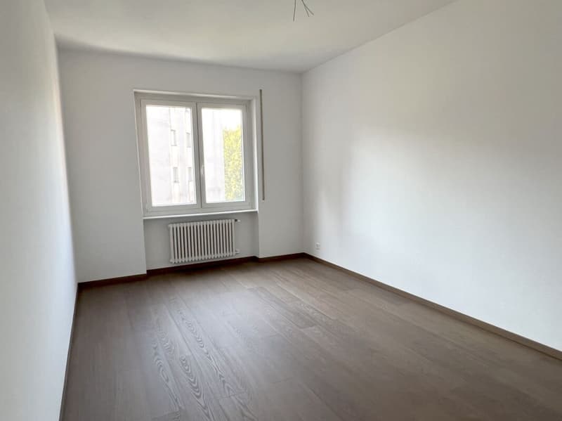 CHIASSO| COMODO TRILOCALE (7)