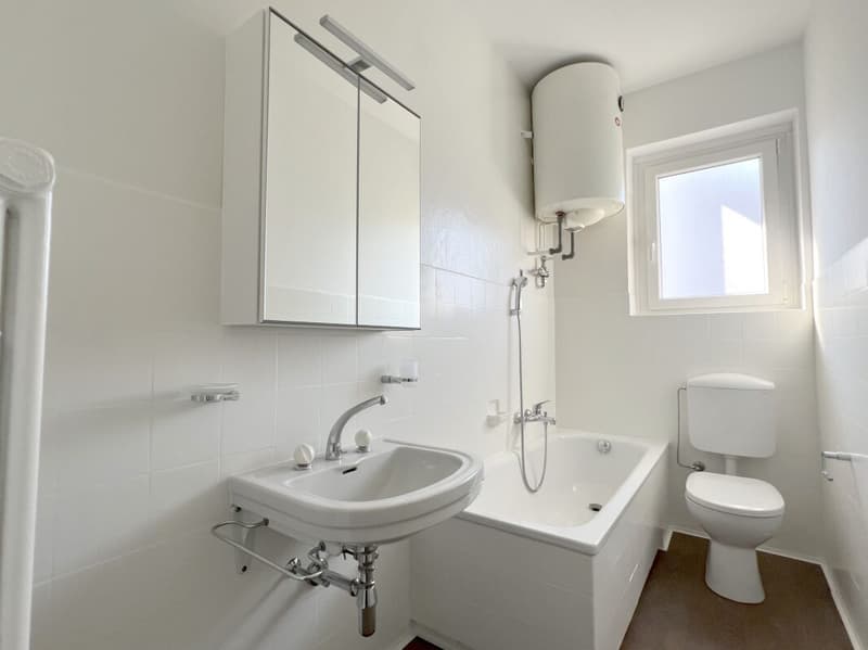 CHIASSO| COMODO TRILOCALE (8)