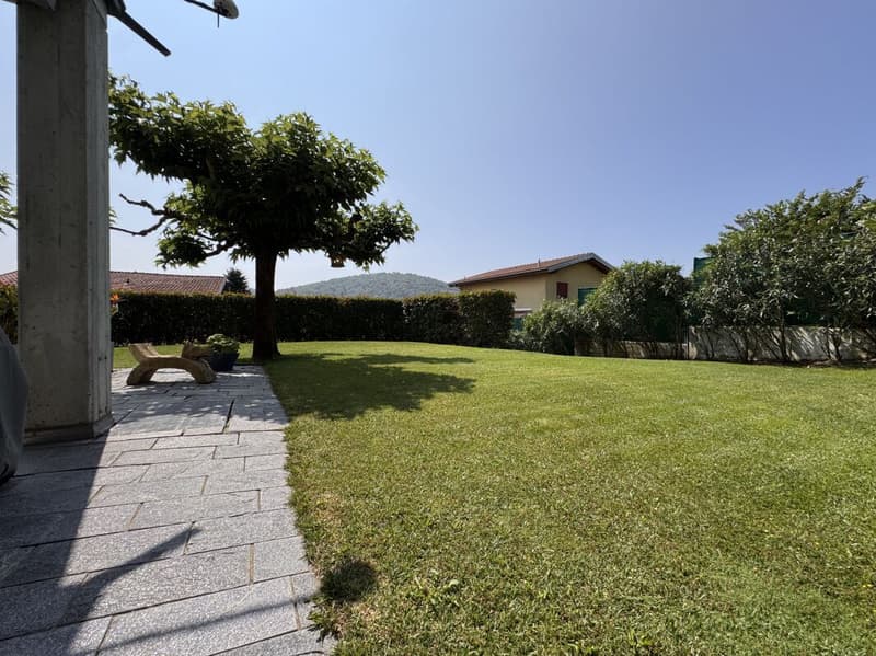 STABIO | VILLA EN PARFAITES CONDITIONS AVEC JARDIN PRIVÉ (16)