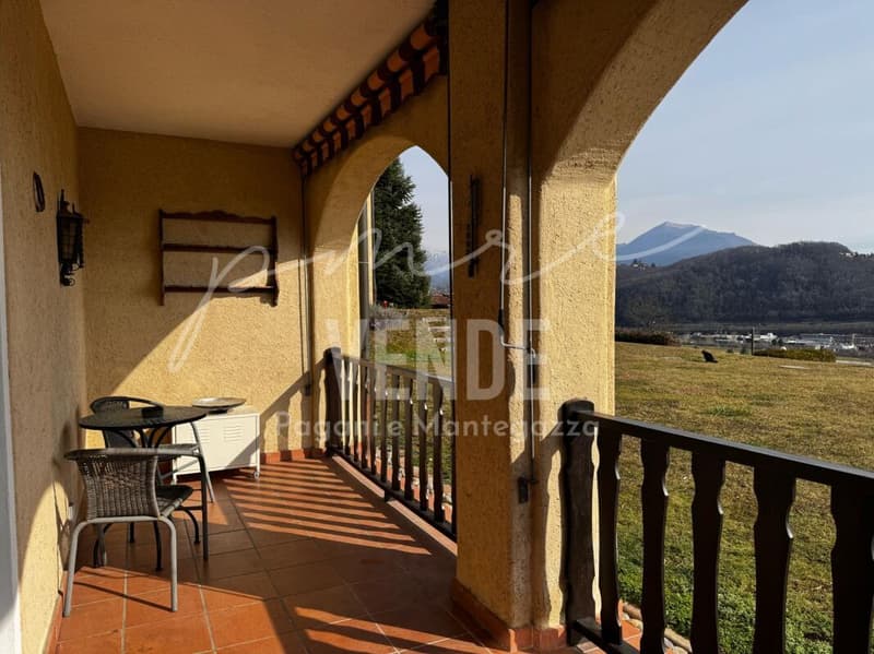 AGNO | RESIDENZA PRIMARIA O SECONDARIA | 4.5 CON VISTA LAGO E PISCINA (2)