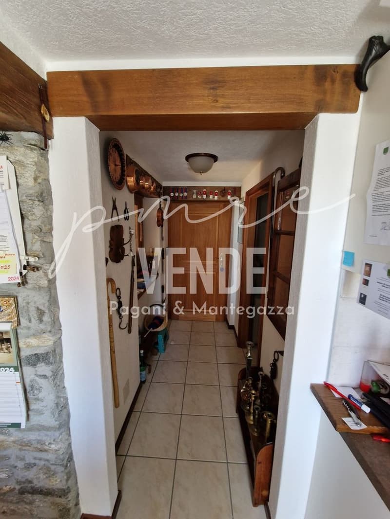 VALLE ONSERNONE - VOCAGLIA | AFFASCINANTE APPARTAMENTO IN CASA BIFAMILIARE RUSTICA CON GROTTINO E VISTA MOZZAFIATO (9)