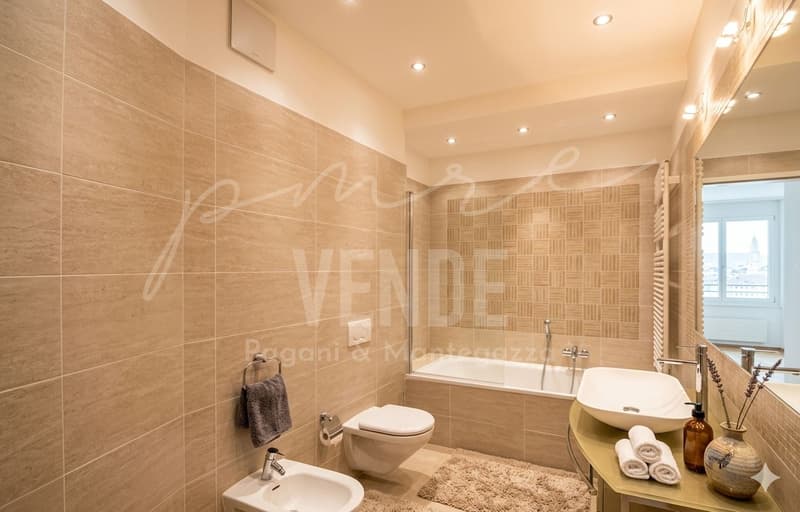 Grosszügige 4,5-Zimmer-Wohnung mit Privatgarten und Terrassen in Lugano-Cassarate (8)