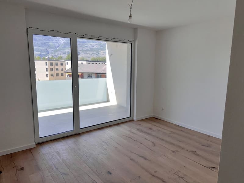 Aproz (Sion) 4.5 rooms new on the top floor with large balcony (10)