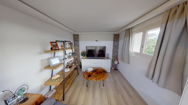 Magnificent 5.5-room chalet with panoramic views in a secondary residence (4)