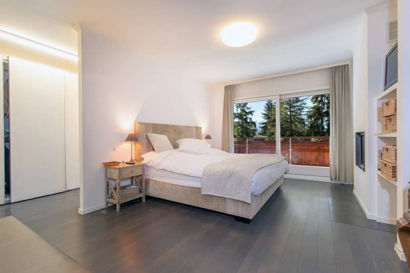 Exceptional Duplex Attic with Panoramic View of Lac Grenon in Crans-Montana (12)