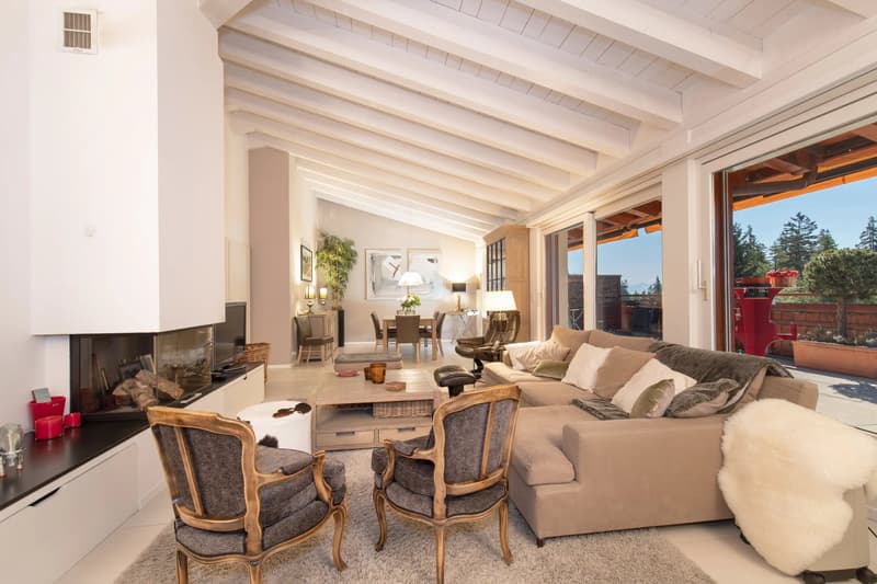 Exceptional Duplex Attic with Panoramic View of Lac Grenon in Crans-Montana (4)
