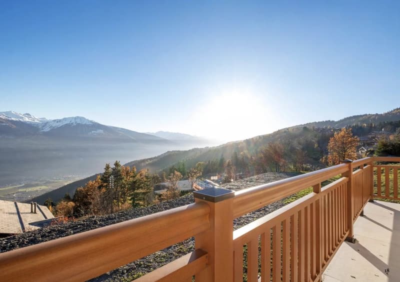 6.5-room chalet with panoramic view in Bluche / Crans-Montana ? Sale to foreigners authorized (9)