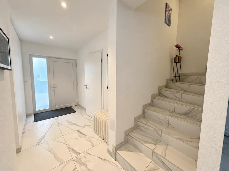 Maison de 2021 avec jardin, suite parentale et potentiel d'aménagement (10)