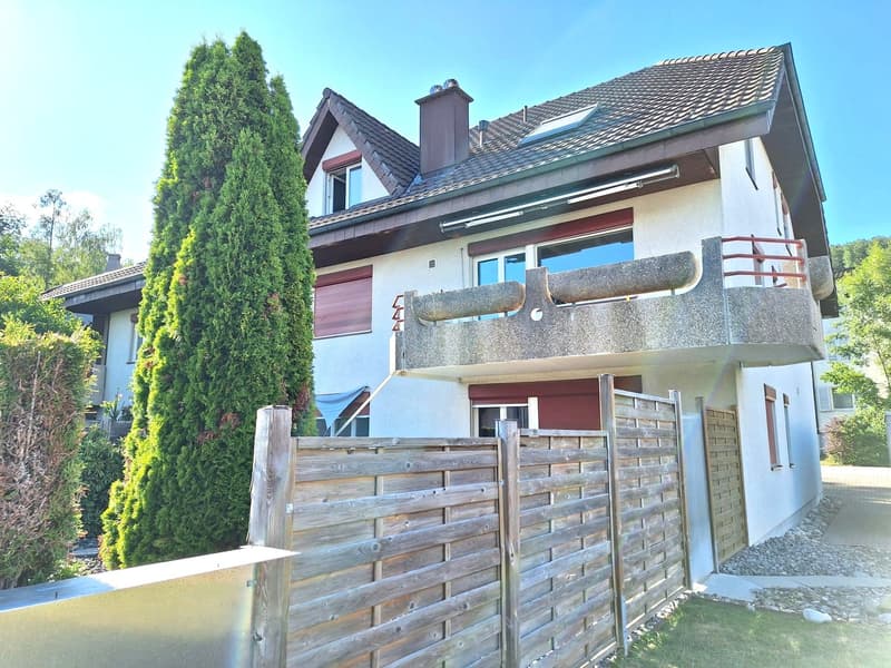 Sehr gepflegte 4.5-Zimmer-Wohnung im 1.Stock Ost mit Keller und Autogarage in Attiswil (12)