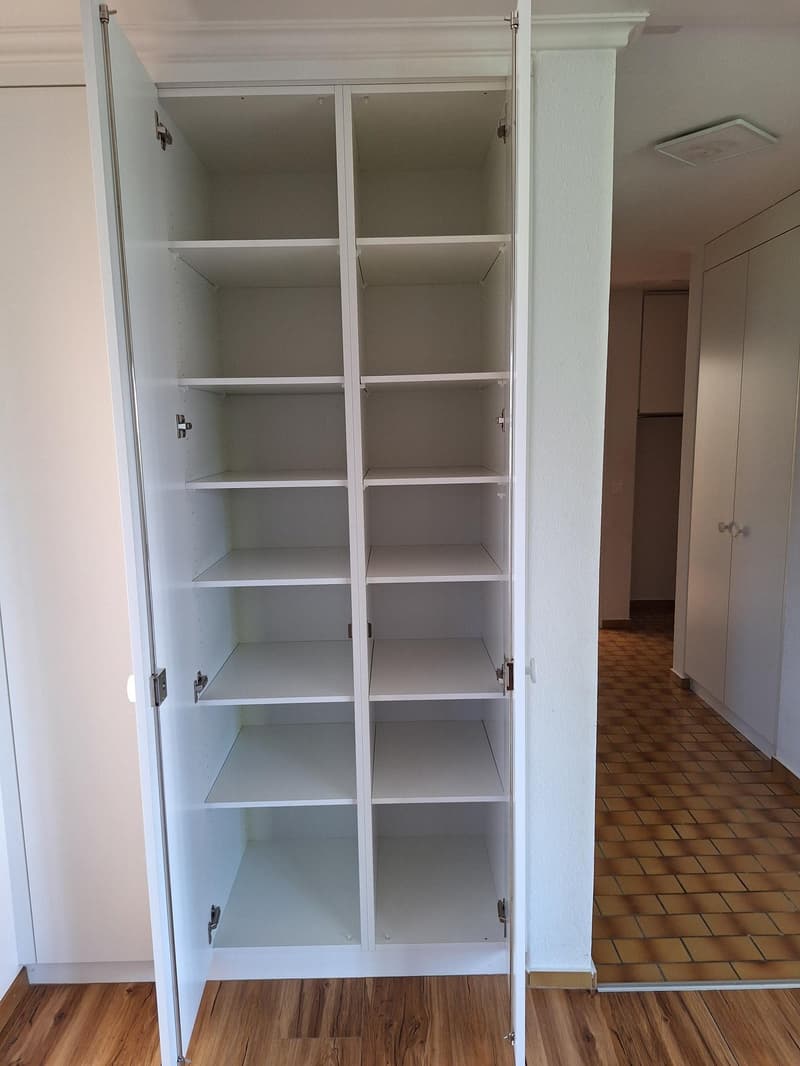 4.5-Zimmer-Wohnung im 2. OG (94 m2) mit Balkon (16 m2), inkl. Parkplatz in AEH (13)