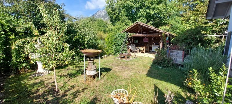 Charmantes 5.5-Zimmer-Haus mit schönem Garten in Niederwil bei Riedholz (4)