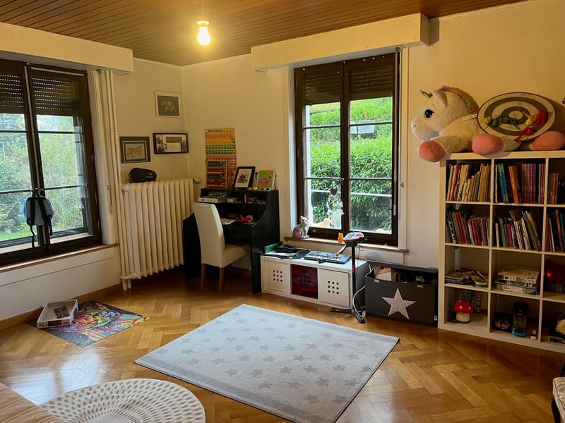 Colombier (Milvignes) - Residential building with 3 units and garages (3)