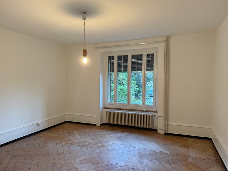 Appartement 3.5 pièces lumineux avec balcon à Neuchâtel proche du lac avec jardin (5)