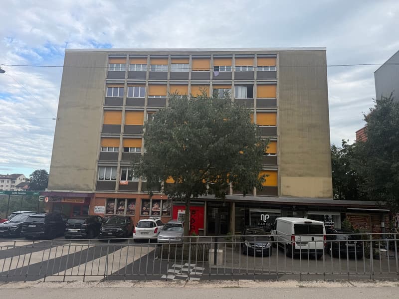 Charmant appartement de 2 pièces avec balcon à Neuchâtel (1)