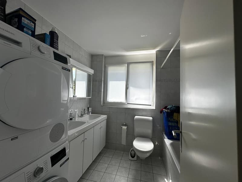 Grand appartement 4.5 pièces avec balcon à Münchwilen TG (12)