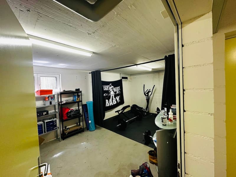 Grand appartement 4.5 pièces avec balcon à Münchwilen TG (15)