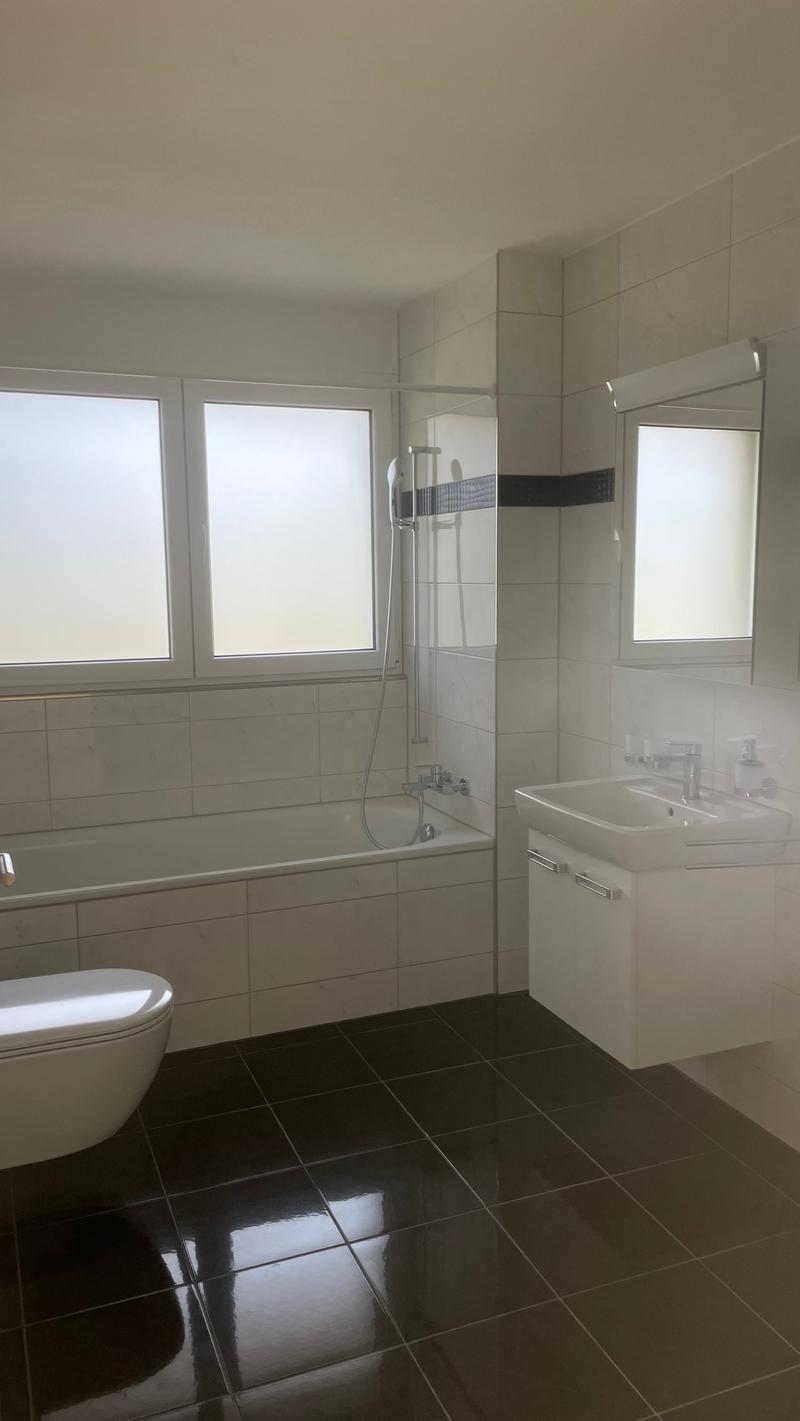 Idyllisches Wohnen im Grünen – Helle 2.5-Zimmer-Wohnung mit Blick auf Obstgarten (6)