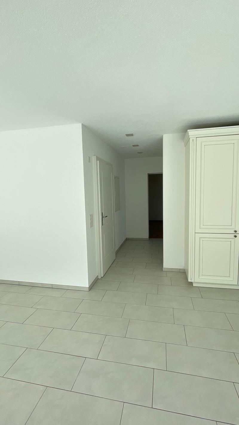 Idyllisches Wohnen im Grünen – Helle 2.5-Zimmer-Wohnung mit Blick auf Obstgarten (5)