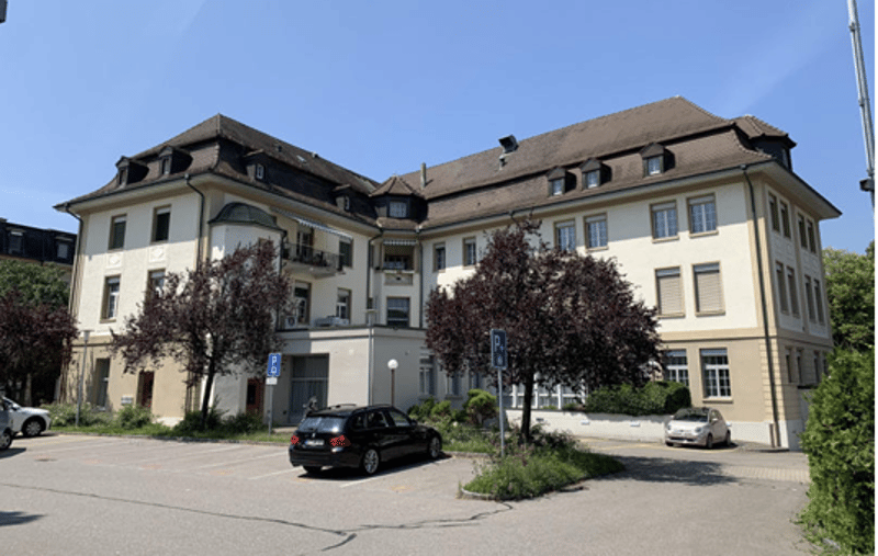 Appartamento luminoso 3.5 locali con balcone a Laufenburg – disponibile immediatamente! (1)