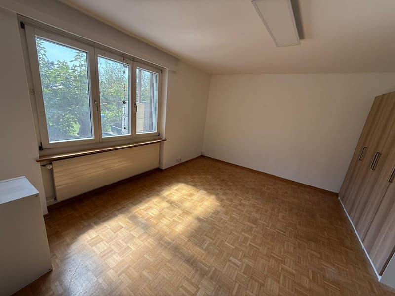 Charmante 2.5-Zimmer-Maisonette-Wohnung mit Kamin und Wintergarten in Laufenburg (5)