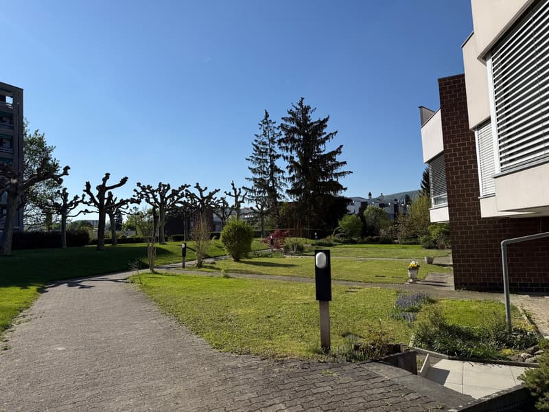 Sunny 4.5 room row house with 2 gardens & EHP (21)