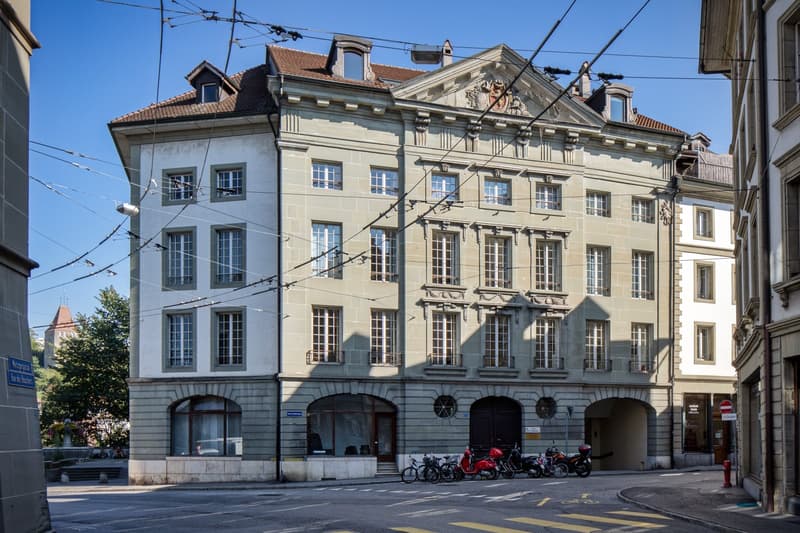 Immeuble de caractère à saisir au coeur de la vieille ville de Fribourg (1)
