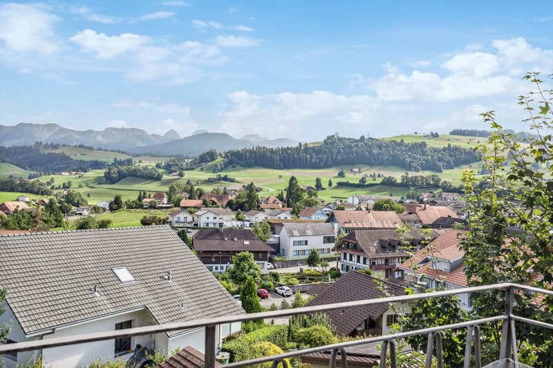 Renovierte Wohnung in Riggi mit fantastischer Aussicht (1)