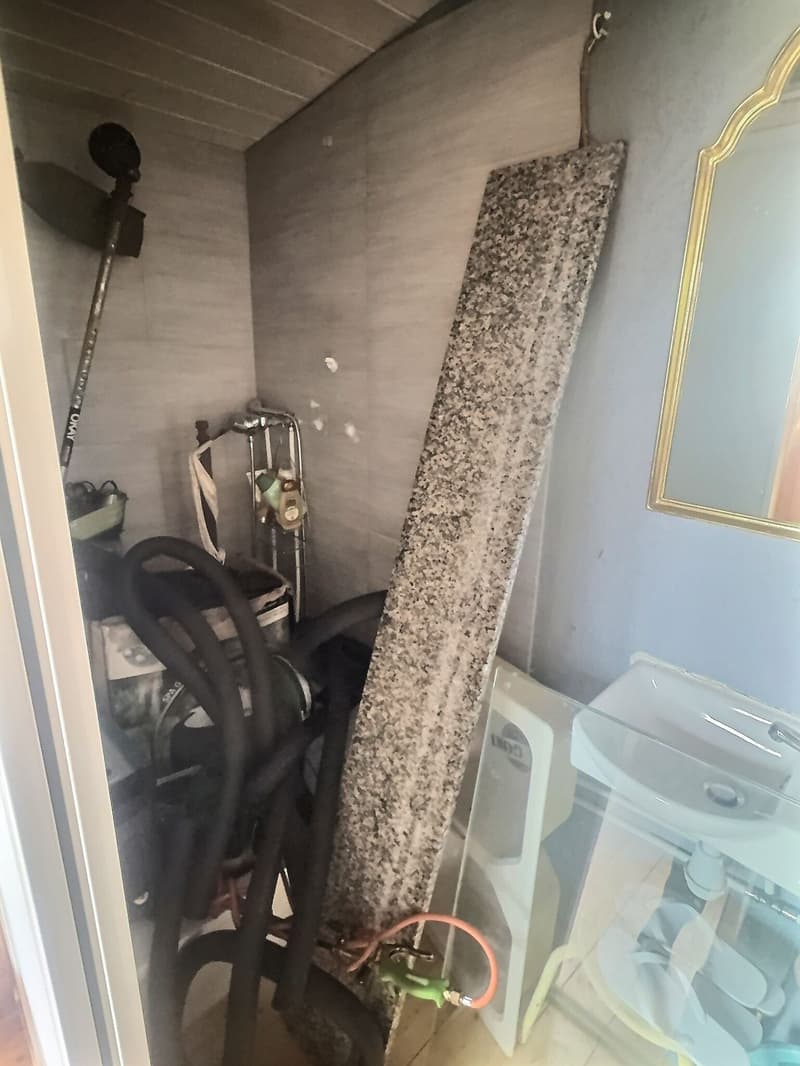 Cabanon de jardin aménagé avec terrain pour amoureux de la nature (9)