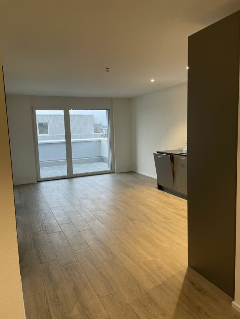 MFH 2.5 Zimmerwohnung im 1. OG links Hofackerweg 30 28.11 (3)