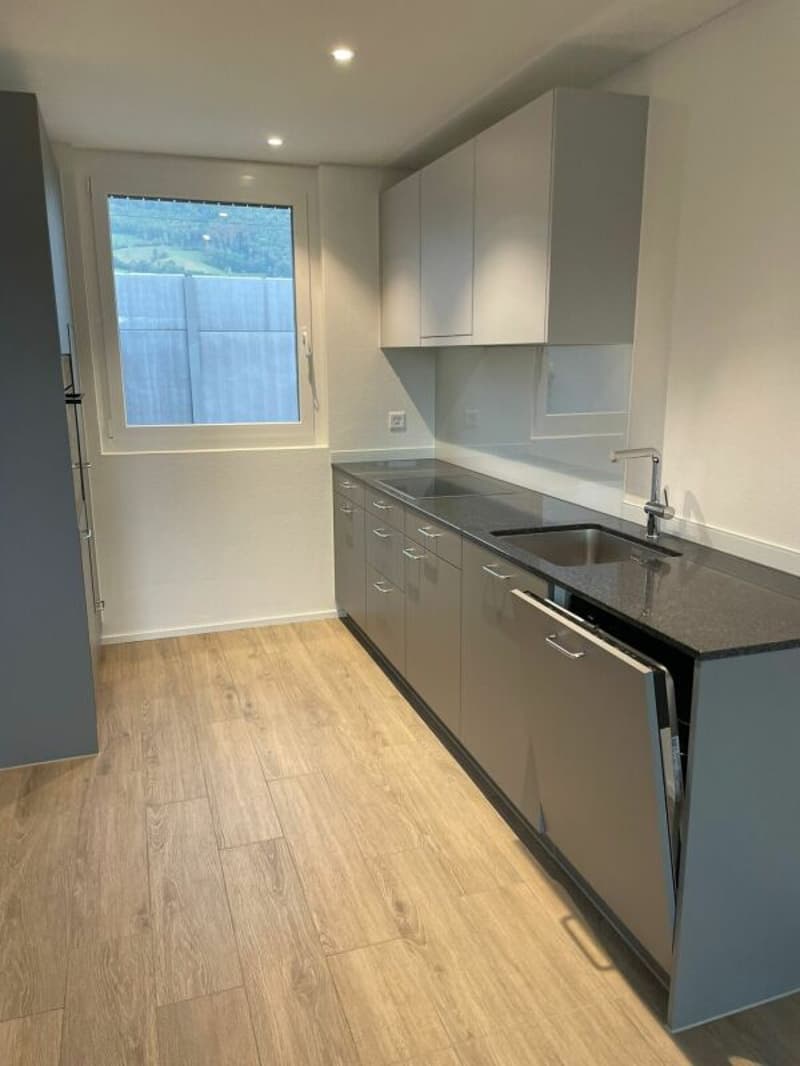 MFH 2.5 Zimmerwohnung im EG links Hofackerweg 22 (22.01) (4)