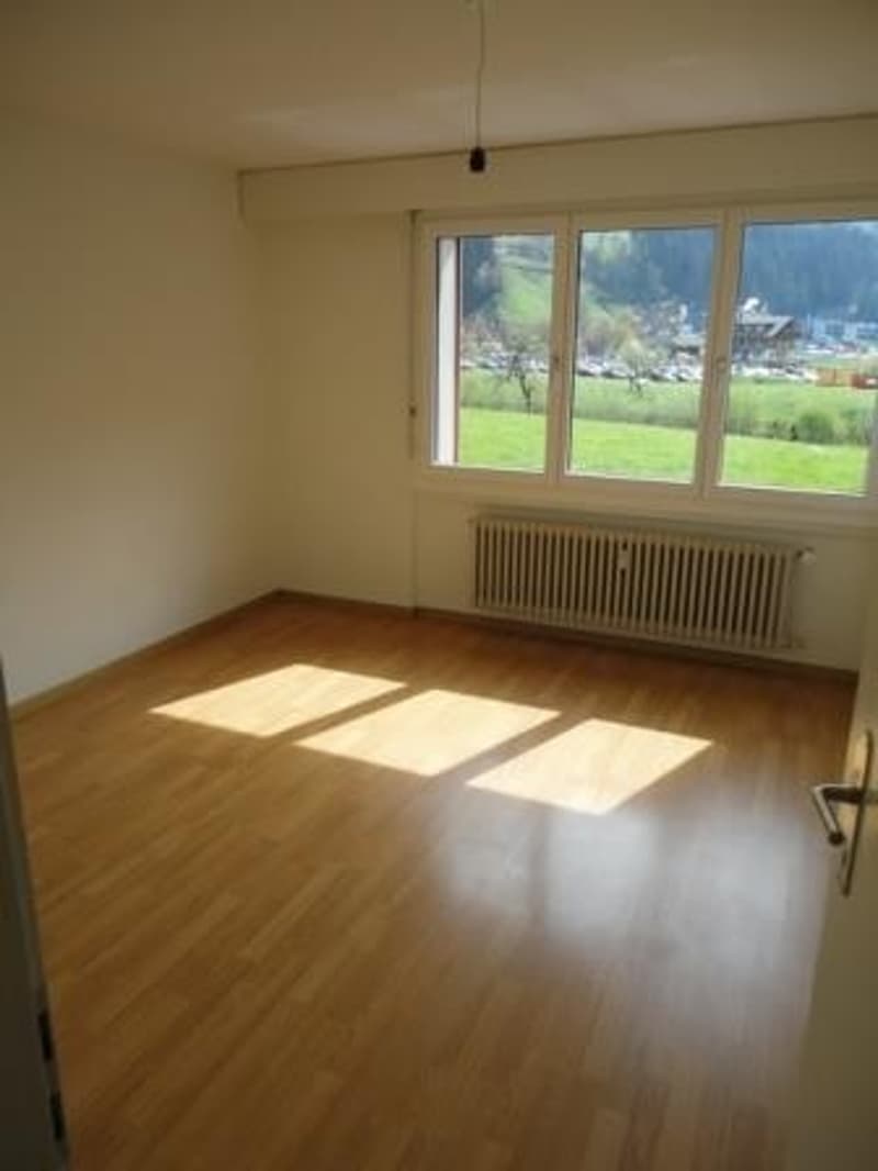 Helle 3.5-Zimmerwohnung an ruhiger Lage (4)
