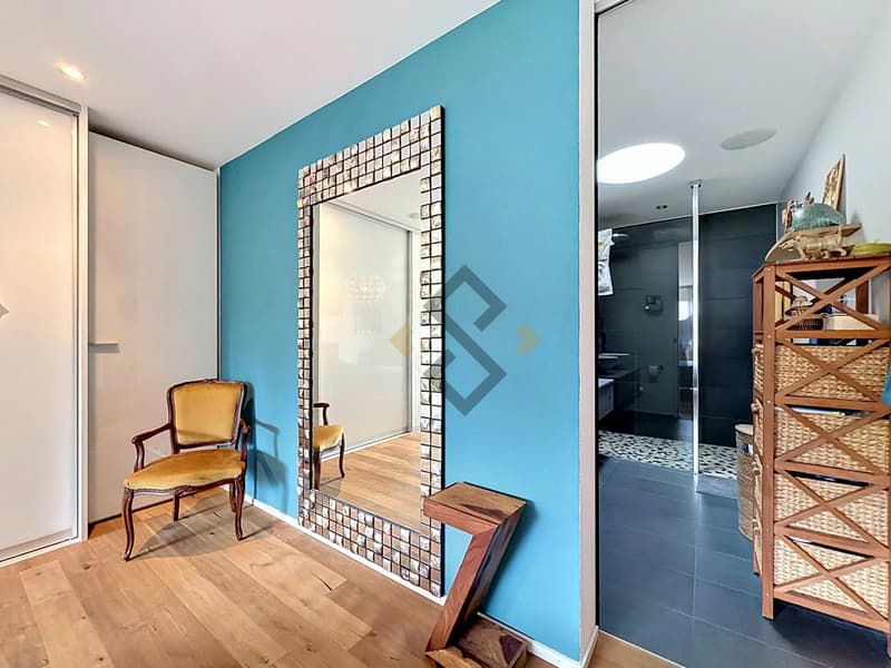 Superb 4.5-room attic apartment in Granges-Paccot (13)