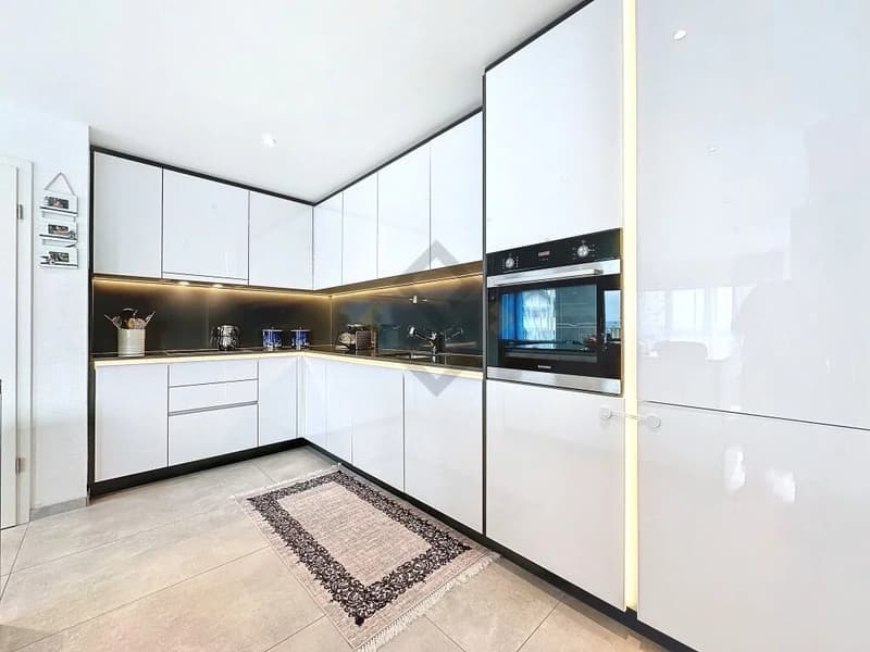 House 4.5 rooms with independent studio (3)
