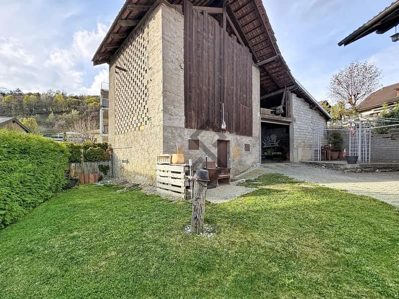 Habitation atypique Savièse (3)