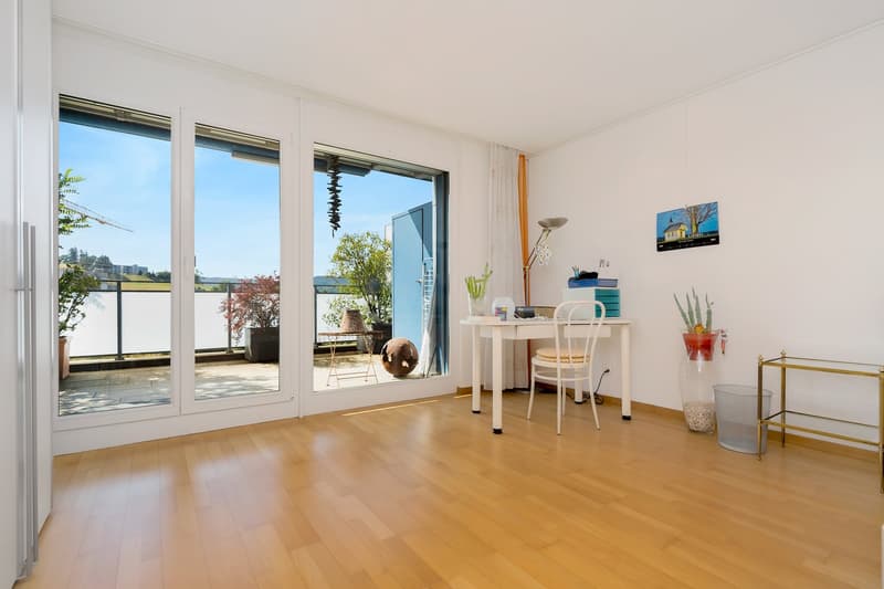 Modernes Attikawohnen im Zentrum von Bolligen (15)