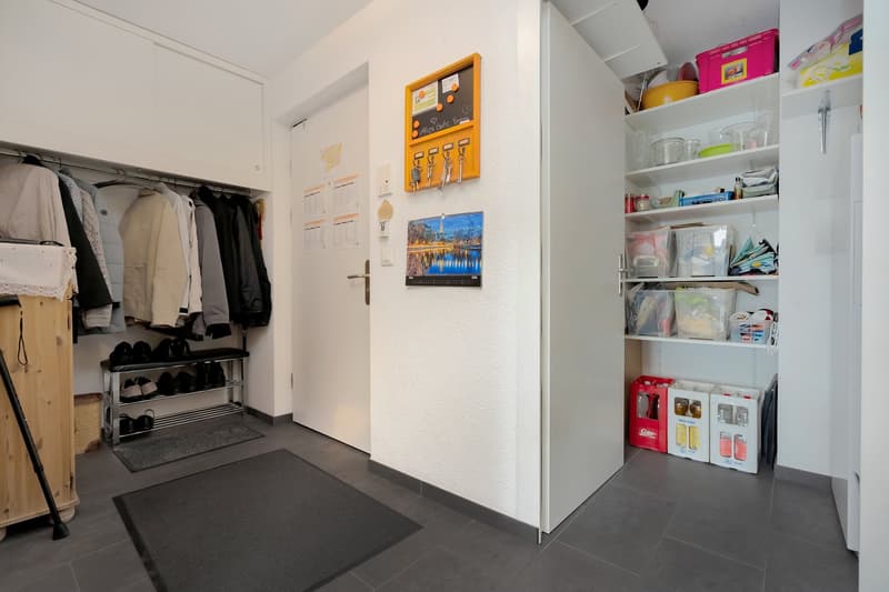 Modernes Attikawohnen im Zentrum von Bolligen (12)
