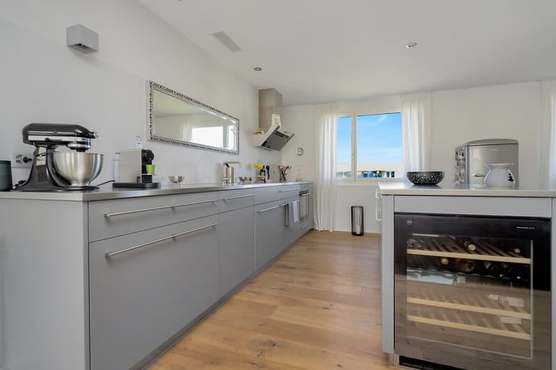 Attraktive 4.5-Zimmer Attika-Maisonettewohnung mit grosser Terrasse in Ostermundigen (7)