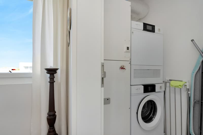 Attraktive 4.5-Zimmer Attika-Maisonettewohnung mit grosser Terrasse in Ostermundigen (12)