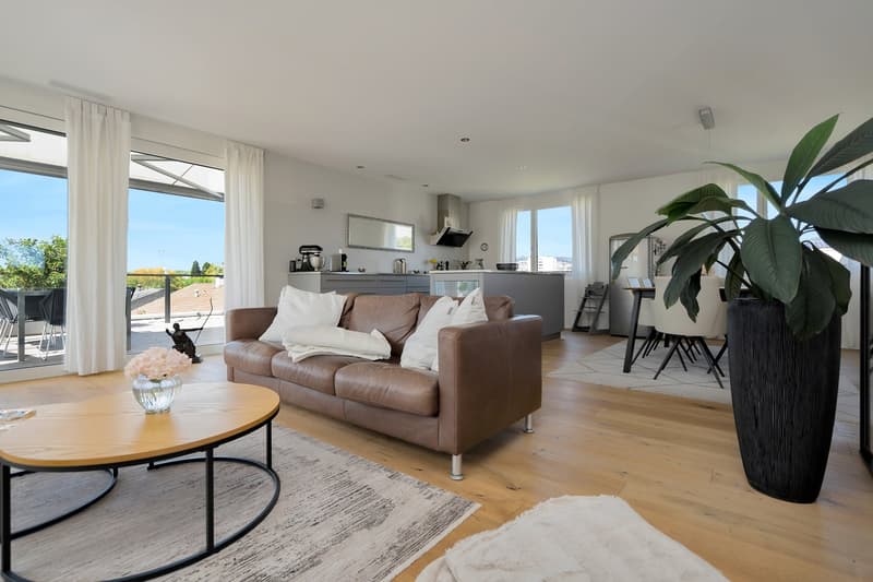 Attraktive 4.5-Zimmer Attika-Maisonettewohnung mit grosser Terrasse in Ostermundigen (4)