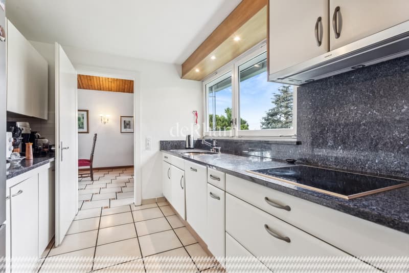 Casa indipendente di 7,5 locali con vista sul lago (5)
