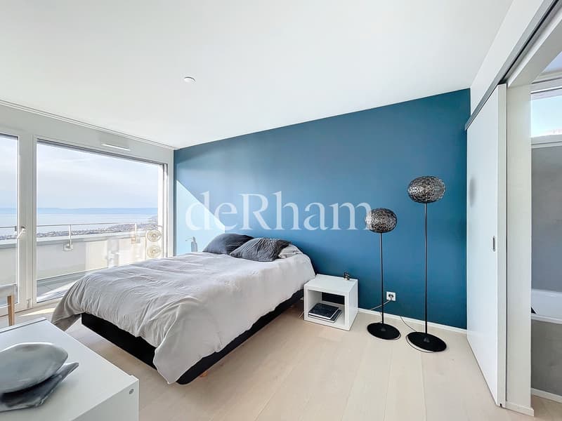 Attic of 4.5 rooms with breathtaking view! (4)